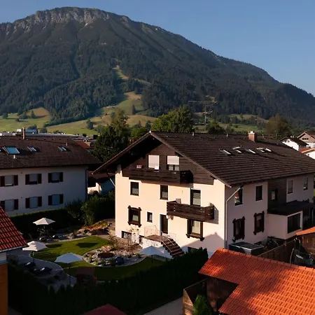 Hotel Hotel Garni Bergidyll - Adults Only Pfronten