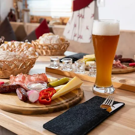 Hotel Garni Bergidyll - Adults Only Pfronten