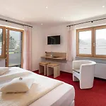 Hotel Bergidyll (adults Only) 2*
