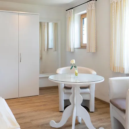Hotel Bergidyll (adults Only) 2*